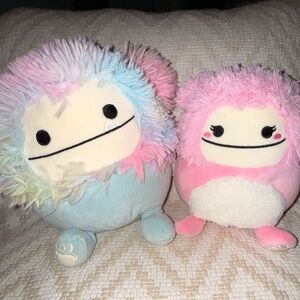 Set of 2 Squishmallows - Zozo and Brina the Bigfoot Yeti’s.